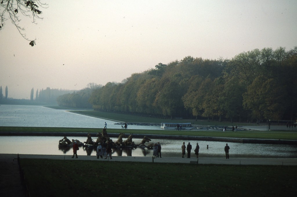 A quiet day at Versailles (1989): Photo by Challen Yee