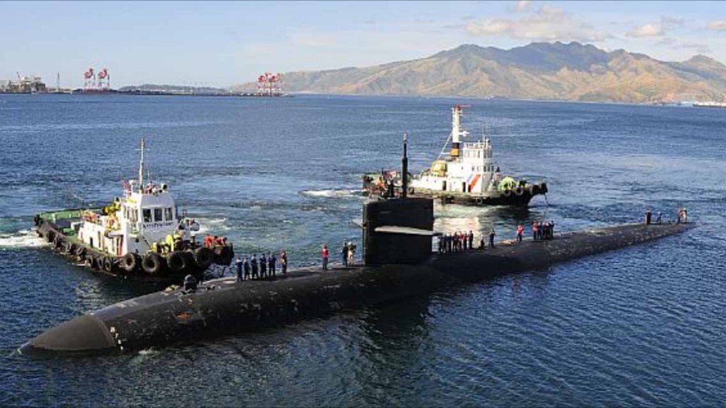 USS Bremerton pulls into Subic Bay, Philippines in 2013. Source: US Navy photograph